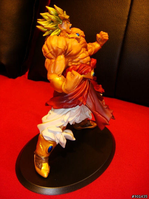 【開箱文】七龍珠 肌肉系列 超3悟空+布羅利 DX 組立式人型