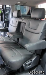 Luxgen 7 MPV 精緻型 第二排3人座椅照片