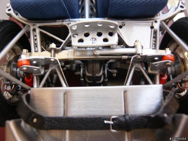 模型車收藏分享[001-CMC, 1/18, Maserati Tipo 61 Birdcage, 1961]