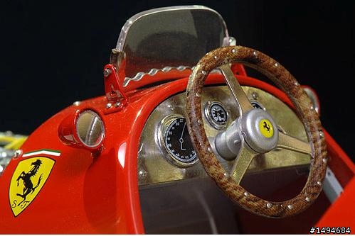 模型車收藏分享[007-CMC-M056, 1/18, Ferrari 500 F2, 1952/53]