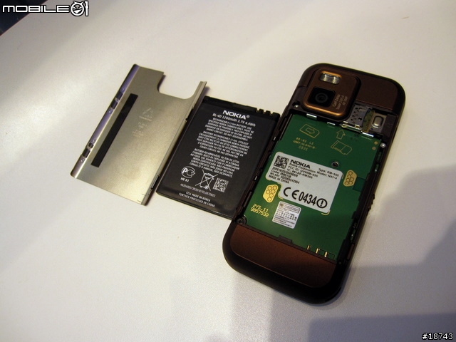 [分享] 旗艦機種再進化：Nokia N97 mini