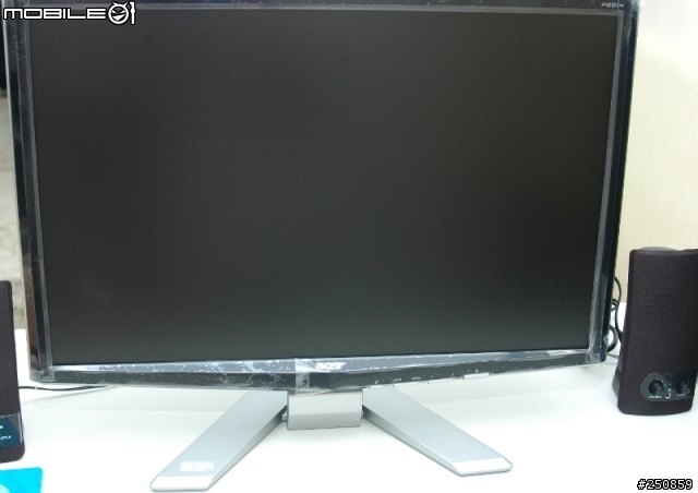 【開箱】平價的文書機 acer Aspire M3202 搭配 acer P221W(預載Windows7)