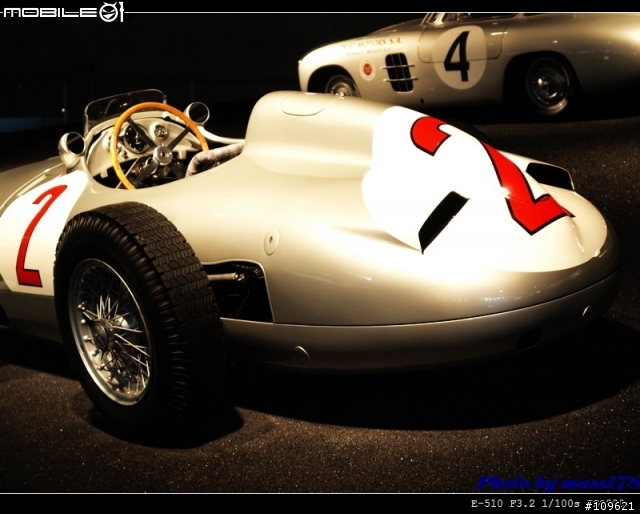 璀璨耀眼的恆星:Mercedes-Benz博物館參訪