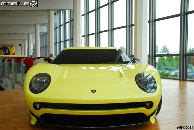 [分享]博物館巡禮之馬面與牛頭~~~Lamborghini Museum(圖多)
