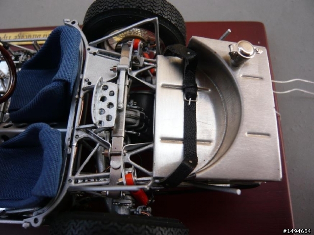 模型車收藏分享[001-CMC, 1/18, Maserati Tipo 61 Birdcage, 1961]