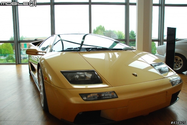 [分享]博物館巡禮之馬面與牛頭~~~Lamborghini Museum(圖多)
