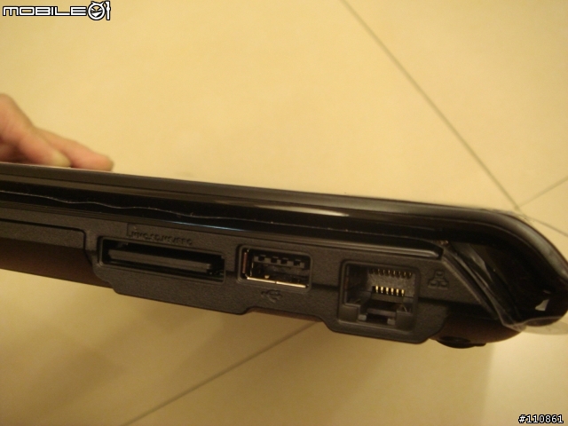 ASUS UL80VT  Turbo33長效能筆電開箱分享~
