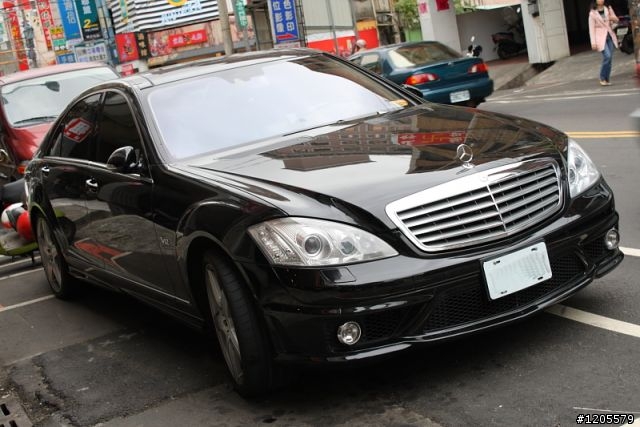 終於看到了 - S65 AMG !!