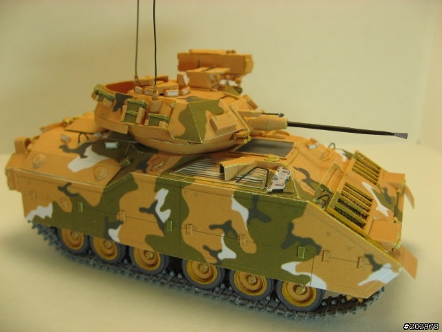 [3D紙模]-1:50 M2 Bradley