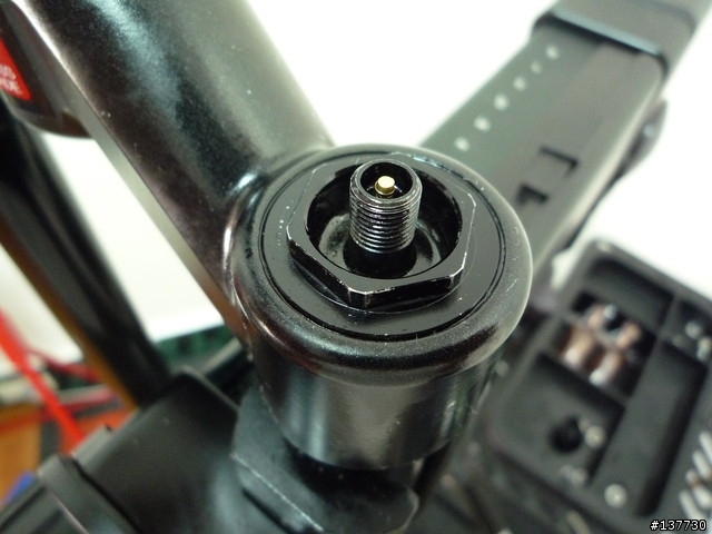 [分享]DT SWISS XRC 100前叉大解密