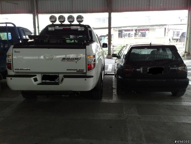 男人的車就該長這樣..HONDA RIDGELINE