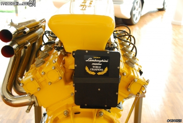 [分享]博物館巡禮之馬面與牛頭~~~Lamborghini Museum(圖多)