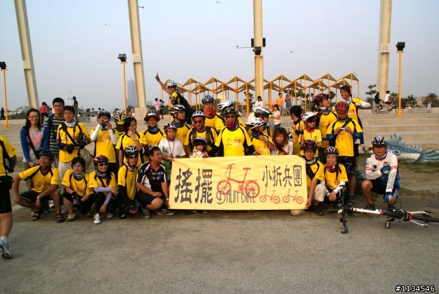 [分享-小柳篇]98.10.25 ~ 小折兵團滿週歲約騎之高雄遊