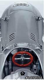 模型車收藏分享[002-CMC-M027, 1/18, Auto-Union Typ D, 1938]