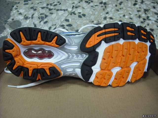 [分享]Saucony ProGrid Ride 慢跑鞋開箱文