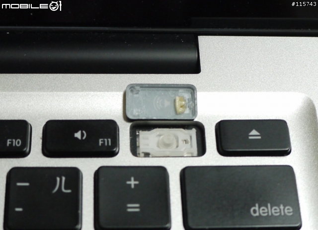 鍵盤跳起來?可以保固維修嗎?但店員說算人為.該怎麼辦?若想換成背光鍵盤.那費用?