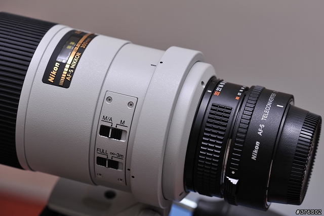 [分享] Nikon AF-S Nikkor ED 300mm f/4D 開箱