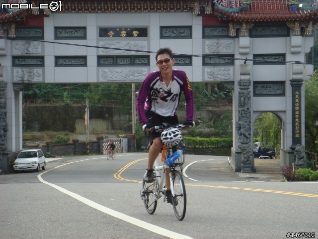 2009.10.11半天岩晨騎照