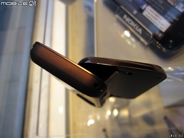 [分享] 旗艦機種再進化：Nokia N97 mini