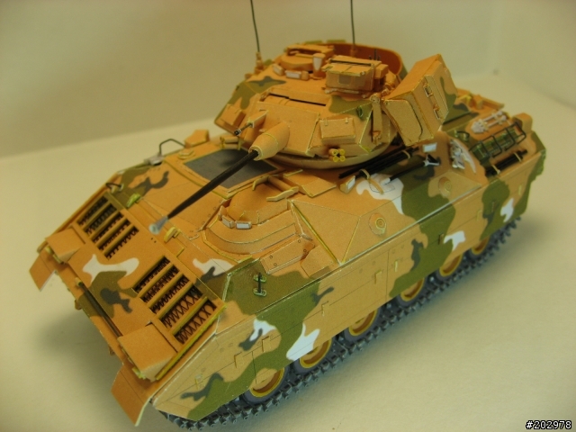 [3D紙模]-1:50 M2 Bradley