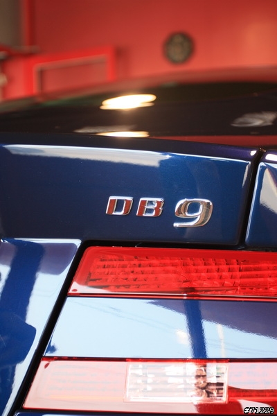 巧遇 Aston Martin DB9 .. ....圖多抱歉