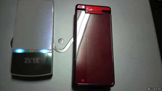 日機p905i金  SH06a紅  N02a白 圖片分享(圖多請注意)