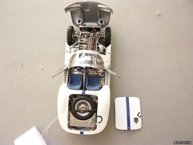 模型車收藏分享[001-CMC, 1/18, Maserati Tipo 61 Birdcage, 1961]
