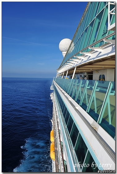 海上活動城市-皇家加勒比海遊輪海洋航行者號(Voyager of the Seas )