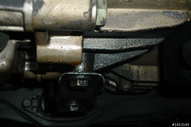Golf 4代 1.6cc 變速箱漏油問題