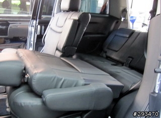 Luxgen 7 MPV 精緻型 第二排3人座椅照片