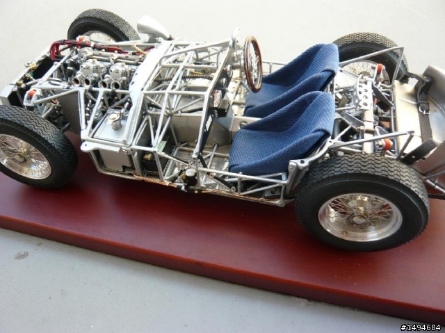 模型車收藏分享[001-CMC, 1/18, Maserati Tipo 61 Birdcage, 1961]
