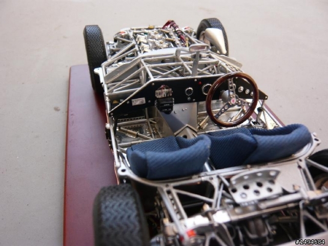 模型車收藏分享[001-CMC, 1/18, Maserati Tipo 61 Birdcage, 1961]