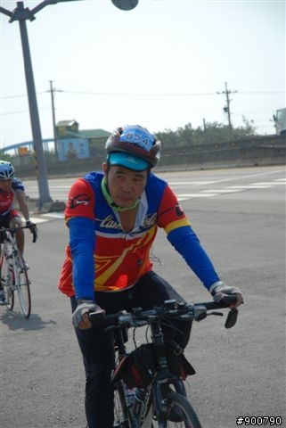 400K照片上午11:00~13:00香山～下午15:00左右～竹圍漁港