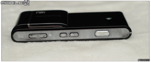 開過了還是要開這是01傳統~差點心碎的..SonyEricsson Satio開箱 10/20新增包膜+伸縮觸控筆