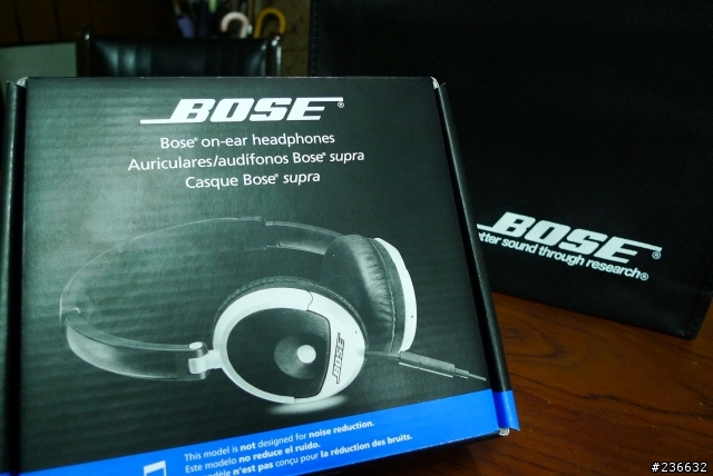 [開箱]Bose  on-ear headphones