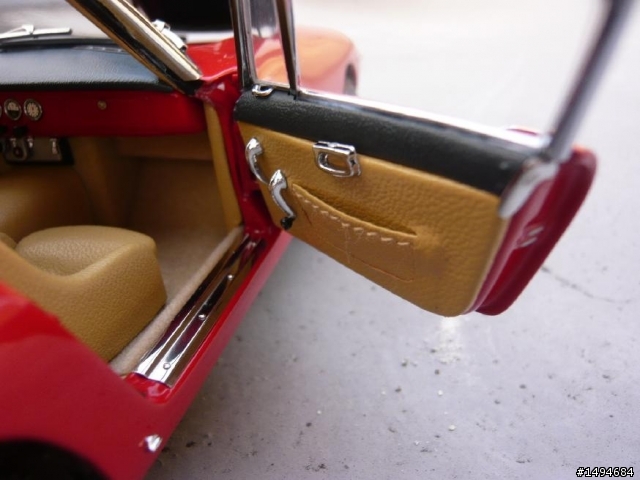 模型車收藏分享[015-CMC, 1/18, Ferrari 250 GT Berlinetta passo corto , 1961]