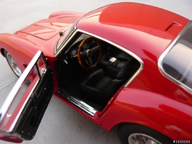 模型車收藏分享[015-CMC, 1/18, Ferrari 250 GT Berlinetta passo corto , 1961]