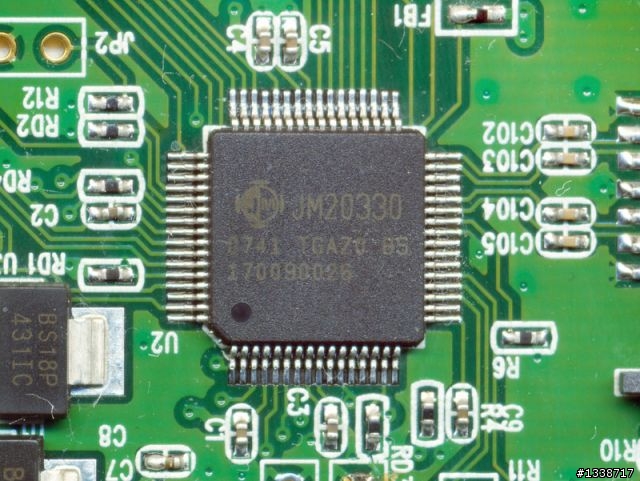 [測試]錸德555X 16GB CF記憶卡與233X同場廝殺之SSD篇