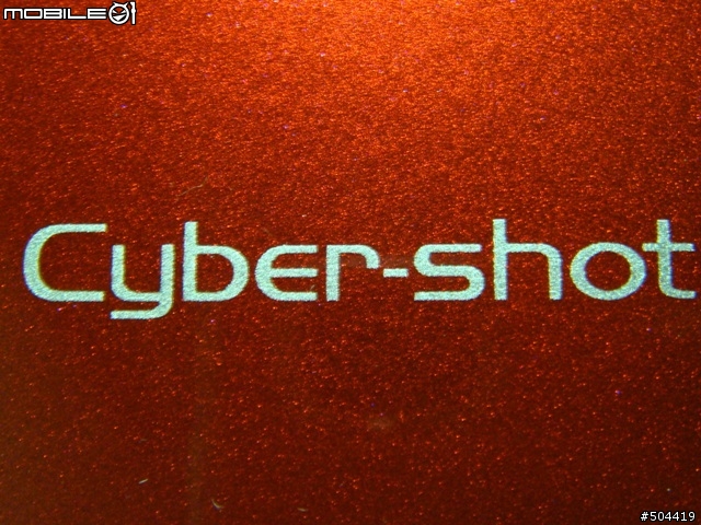 [分享] Cyber-shot 專屬旅行箱 LCH-TW1/R(紅/RED)