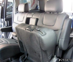 Luxgen 7 MPV 精緻型 第二排3人座椅照片