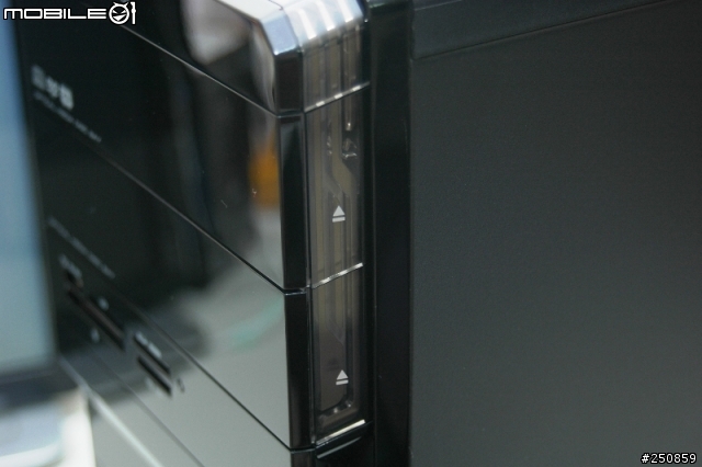 【開箱】平價的文書機 acer Aspire M3202 搭配 acer P221W(預載Windows7)