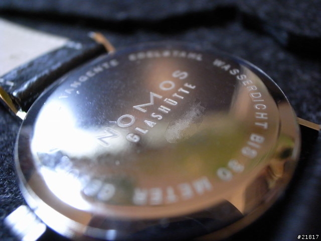 極簡 經典 充滿包浩斯(Bauhaus)元素的 NOMOS TANGENTE