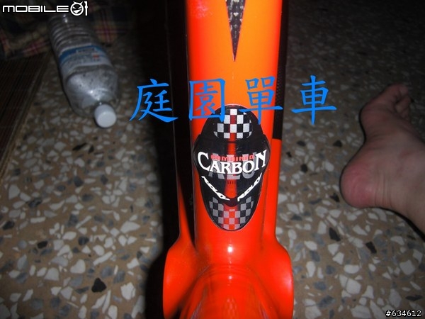 前幾天在Y拍上看到一支RIDLEY的全碳纖車架