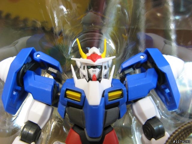 [分享] Robot魂 00鋼彈七劍特裝版 (圖多)