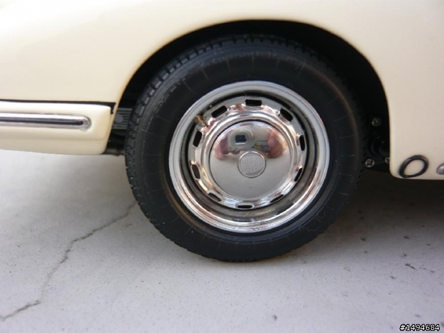 模型車收藏分享[014-CMC-M067, 1/18, Porsche 901 Coupé,  1964]