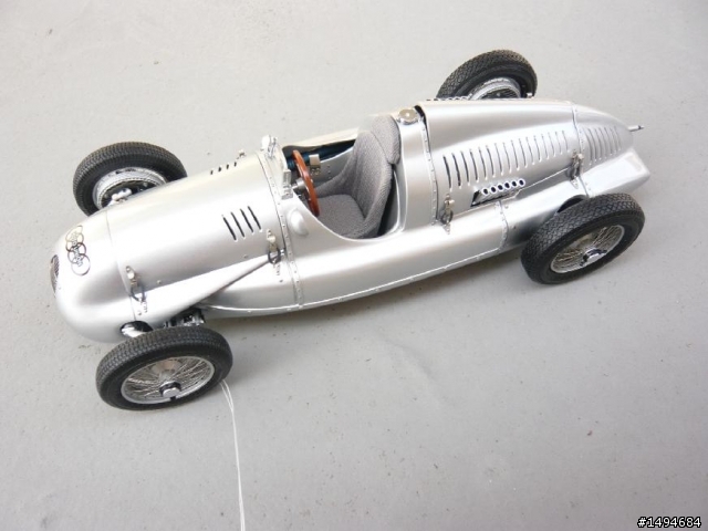 模型車收藏分享[002-CMC-M027, 1/18, Auto-Union Typ D, 1938]