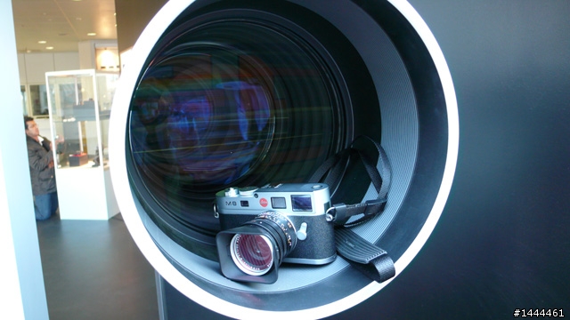 Leica 1600mm f/5.6