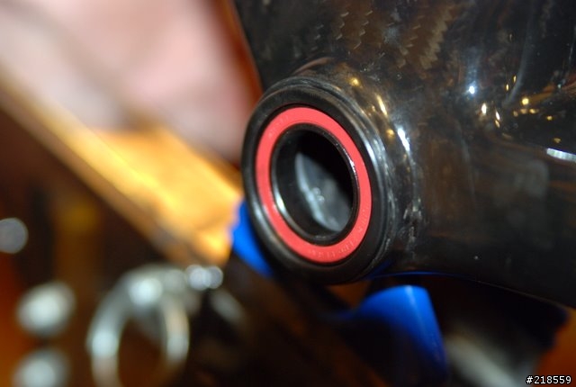 [分享]車上唯一環法等級的改裝部品-ENDURO ZERO陶瓷壓入式BB86