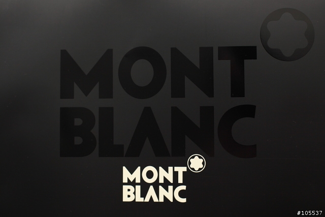 MONTBLANC小提包開箱