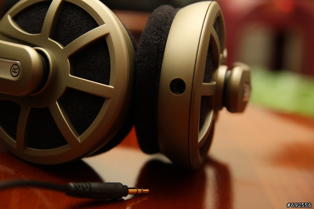[分享]sennheiser HD485開放式耳罩式耳機